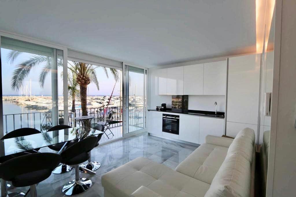 First Line Puerto Banus Harbour, 3 Bedroom Luxury Apartment, *