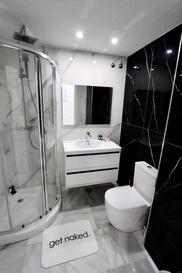 Appartamento First Line Puerto Banus Harbour, 3 Bedroom Luxury Apartment,